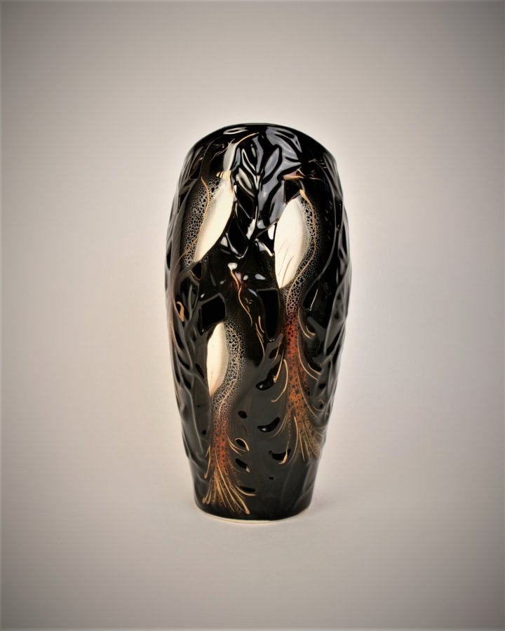 Настольная ваза