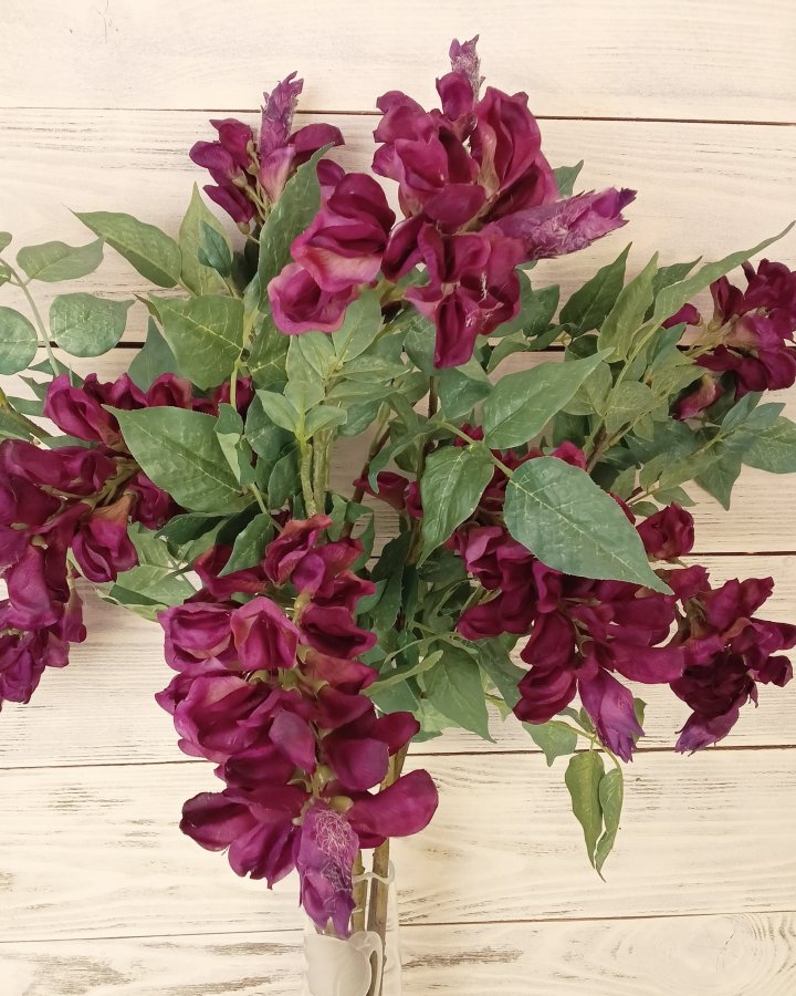 Акация для декора 