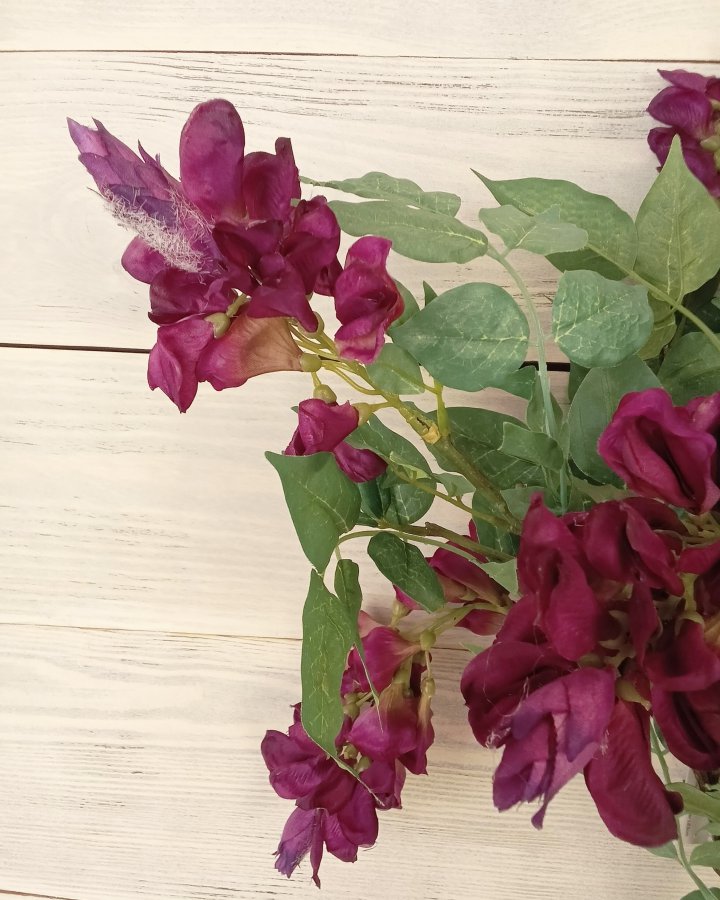 Акация для декора 