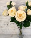 Роза спрей с двумя бутонами
